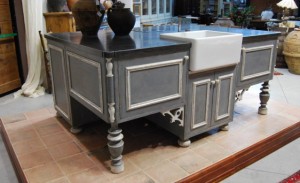 mobila-vintage-bucatarii-usi-mobilier-de-baie (86)